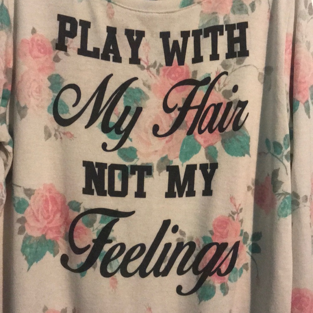 Rue21 tee - Picture 2 of 4